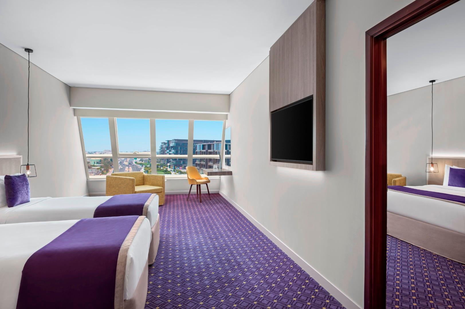 Leva Hotel Mazaya Centre Dubái Exterior foto